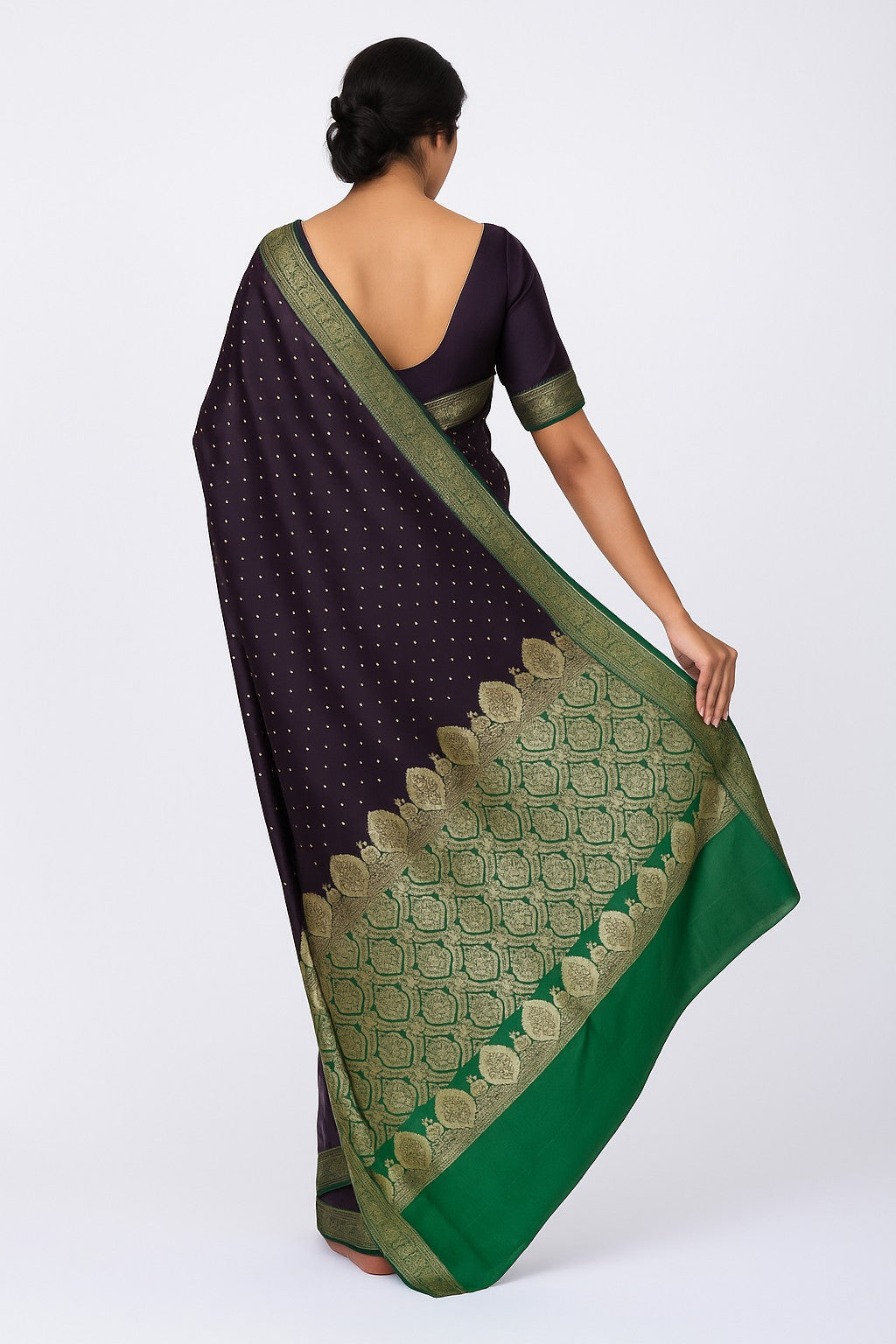 Hiranya Benarasi Silk Saree- Handcrafted Sustainable Banarasi Silk Saree with Zari